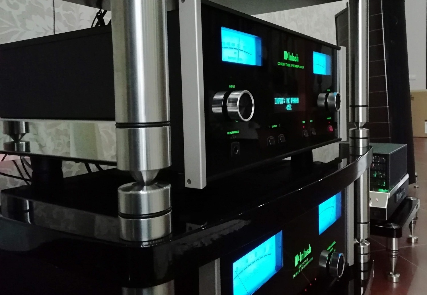 усилитель звука Усилитель звука mcintosh